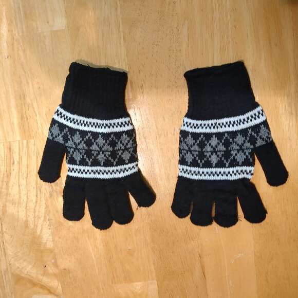 Winter Gloves - Picture 2 of 2